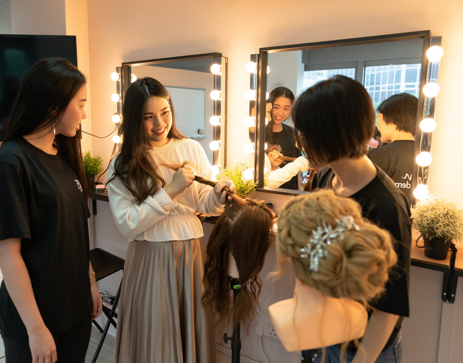How to Prep Hair for Bridal Hairstyling: 3 Techniques Every Makeup Artist Should Know