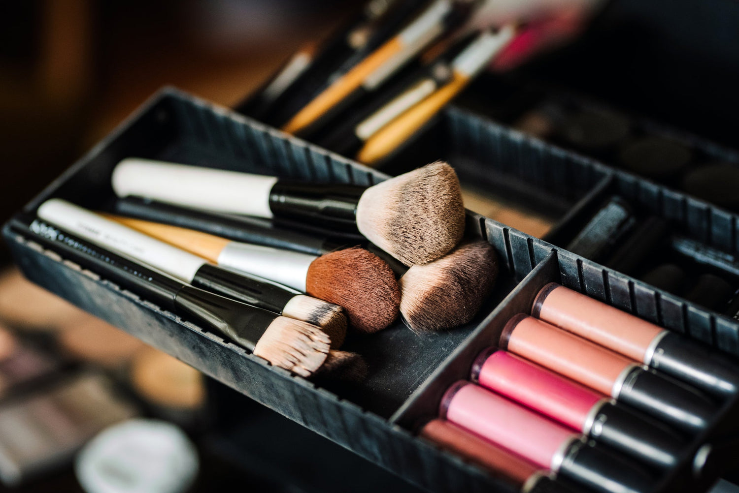 Where to Take Makeup Classes in Singapore If You Want to Become a Makeup Artist