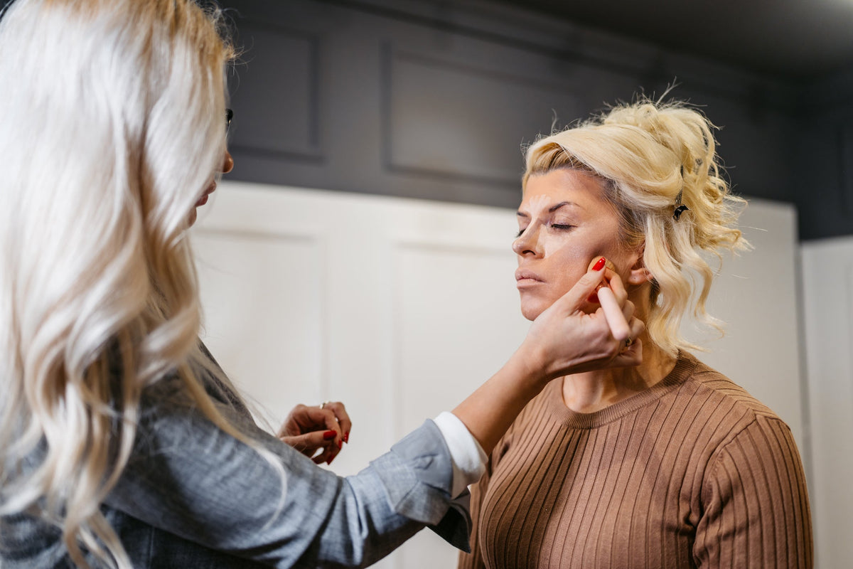 5 Common Contour & Bronzer Mistakes Beginner Makeup Artists Make