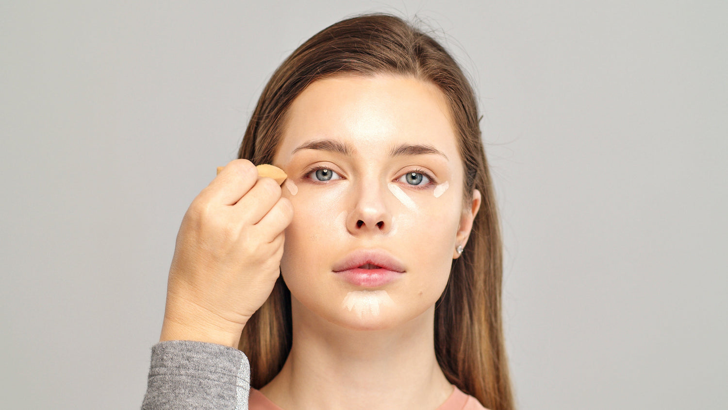 How to Choose the Right Foundation for Bridal Makeup